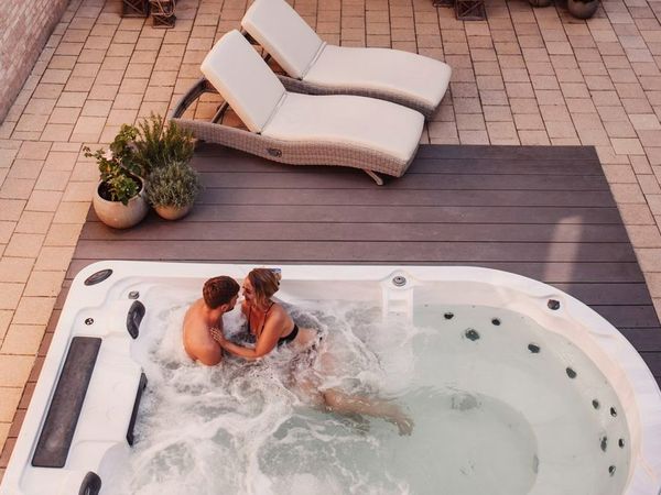 2 Tage Wellness-Auszeit in Lübeck, Schleswig-Holstein inkl. Frühstück Aktuelle Ostseereisen online kaufen 2 Tage Wellness-Auszeit in Lübeck, Schleswig-Holstein inkl. Frühstück Aktuelle Ostseereisen online kaufen