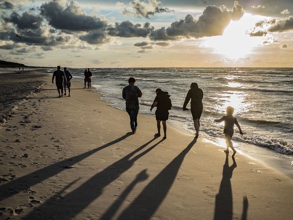 7 Tage TOP FAMILIEN DEAL an der Ostsee (Frühstück) in Timmendorfer Strand OT Niendorf, Schleswig-Holstein inkl. Frühstück Aktuelle Ostseereisen online kaufen 7 Tage TOP FAMILIEN DEAL an der Ostsee (Frühstück) in Timmendorfer Strand OT Niendorf, Schleswig-Holstein inkl. Frühstück Aktuelle Ostseereisen online kaufen
