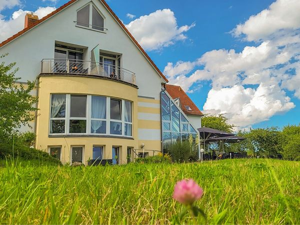 8 Tage Rügener Urlaubswoche inkl. Halbpension premium in Buschvitz, Mecklenburg-Vorpommern inkl. Halbpension Plus Aktuelle Ostseereisen online kaufen 8 Tage Rügener Urlaubswoche inkl. Halbpension premium in Buschvitz, Mecklenburg-Vorpommern inkl. Halbpension Plus Aktuelle Ostseereisen online kaufen