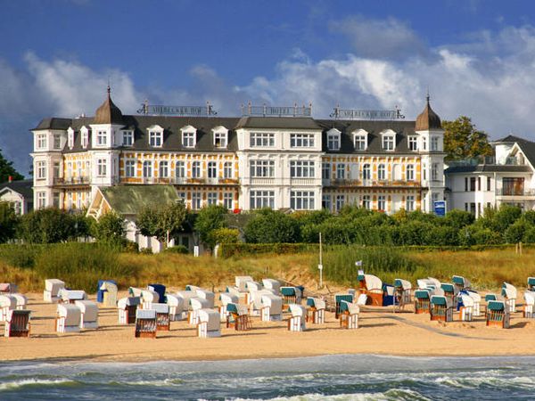 8 Tage Urlaub am Meer in Seebad Ahlbeck, Mecklenburg-Vorpommern inkl. Halbpension Aktuelle Ostseereisen online kaufen 8 Tage Urlaub am Meer in Seebad Ahlbeck, Mecklenburg-Vorpommern inkl. Halbpension Aktuelle Ostseereisen online kaufen