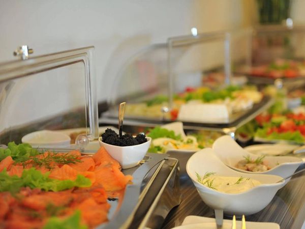 8 Tage Urlaub mit Frühstück im Ostseehotel Boltenhagen, Mecklenburg-Vorpommern inkl. Frühstück Aktuelle Ostseereisen online kaufen 8 Tage Urlaub mit Frühstück im Ostseehotel Boltenhagen, Mecklenburg-Vorpommern inkl. Frühstück Aktuelle Ostseereisen online kaufen