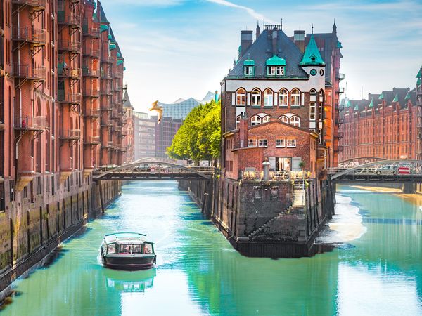 3 Tage Hamburg entdecken inkl. Hafenrundfahrt Parkhotel Hamburg Arena inkl. Frühstück