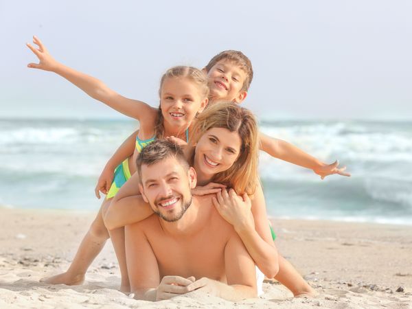 Happy Kids - 5 Tage Ostsee-Familienurlaub Inselhotel Poel in Insel Poel, Mecklenburg-Vorpommern inkl. Halbpension Plus