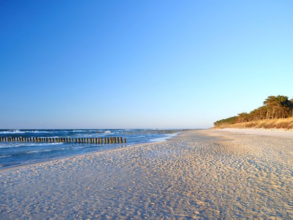 6 Tage polnische Ostsee erleben Kurhaus Bryza in Kolberger Deep (Dźwirzyno), Westpommern inkl. Halbpension
