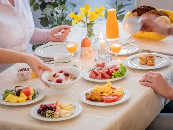 4 Tage Kulinarische Genießertage in Grömitz an der Ostsee HofHotel Krähenberg Grömitz, Schleswig-Holstein inkl. Halbpension