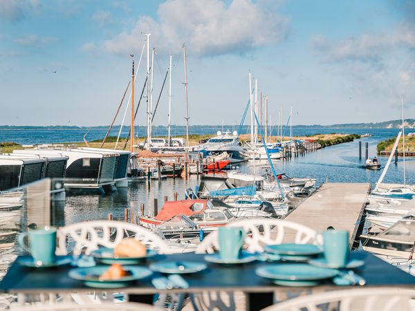 Wohlfühlurlaub und Natur. 3 Tage Rügen genießen in Sagard OT Martinshafen, Mecklenburg-Vorpommern inkl. Frühstück