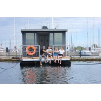 5 Tage (4 Übernachtungen) 5 Hausboot Übernachtung Schleswig für 4 (4 Nächte) in Mitzubringen: Bettwäsche und Handtücher