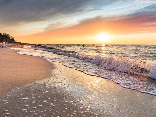 4 Tage 4 Strandtage auf Rügen 3 Nächte, 1 Abendbuffet All In in Ostseebad Breege-Juliusruh, Mecklenburg-Vorpommern inkl. Halbpension