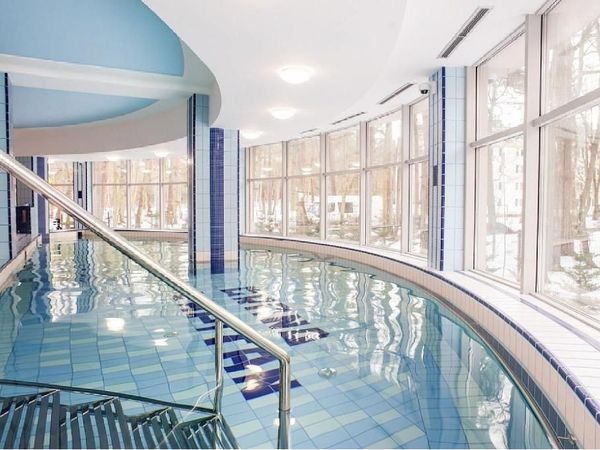 8 Tage Rundum-Wohlfühl-Auszeit - 7 Nächte in Henkenhagen (Ustronie Morskie), Westpommern inkl. Vollpension Plus