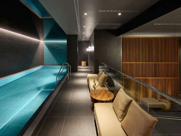 7 Tage im Adina Apartment Hotel in Stuttgart, Baden-Württemberg