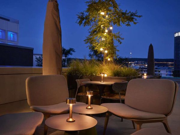 3 Tage im Adina Apartment Hotel mit Frühstück in Stuttgart, Baden-Württemberg inkl. Frühstück