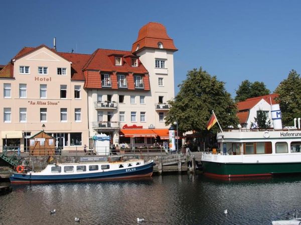 Ahoi Warnemünde! 7 Tage Meeresbrise genießen im Hotel Am Alten Strom in Rostock, Mecklenburg-Vorpommern